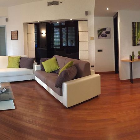 Giulia Luxury Apartment ミラノ エクステリア 写真